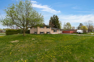  Photo 0