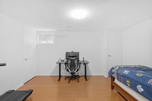  Photo 52