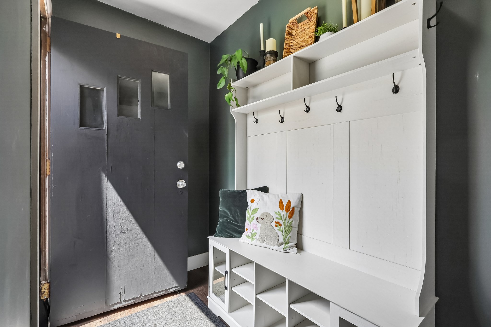 Parkview Ave-S2104-006.jpg