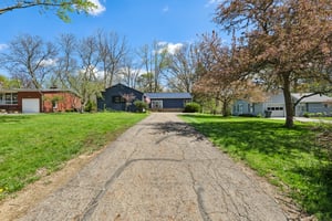 Parkview Ave-S2104-003.jpg