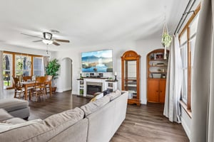 Parkview Ave-S2104-008.jpg