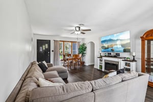 Parkview Ave-S2104-009.jpg