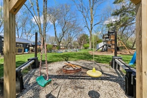 Parkview Ave-S2104-039.jpg