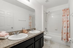  Photo 23