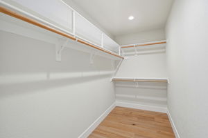 038_F8_2670 Corey Pl