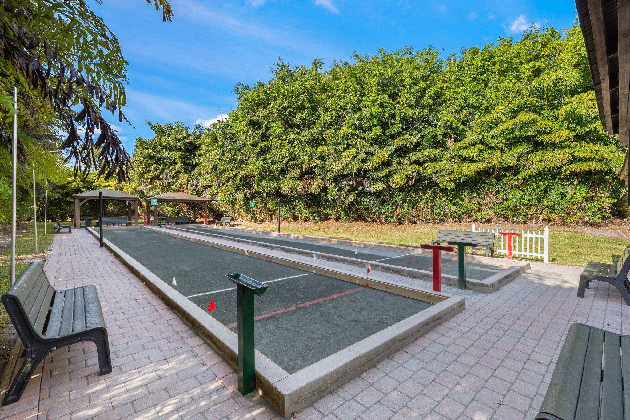 36-Amenities - Court 1