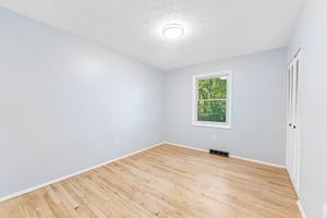 Sweetbriar Dr-S1610-021.jpg