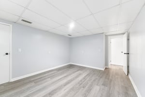 Sweetbriar Dr-S1610-032.jpg