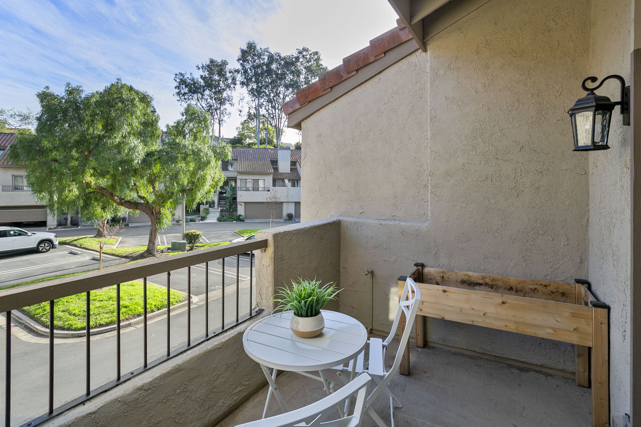 Shared balcony with the upstairs bedrooms