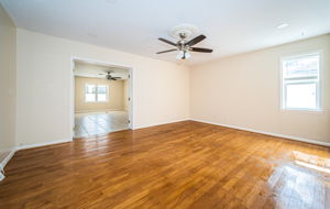 Master Bedroom1e Sitting Room