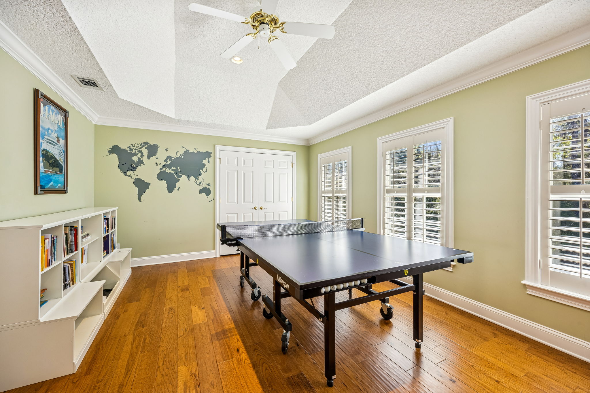 Game Room / Bedroom 5