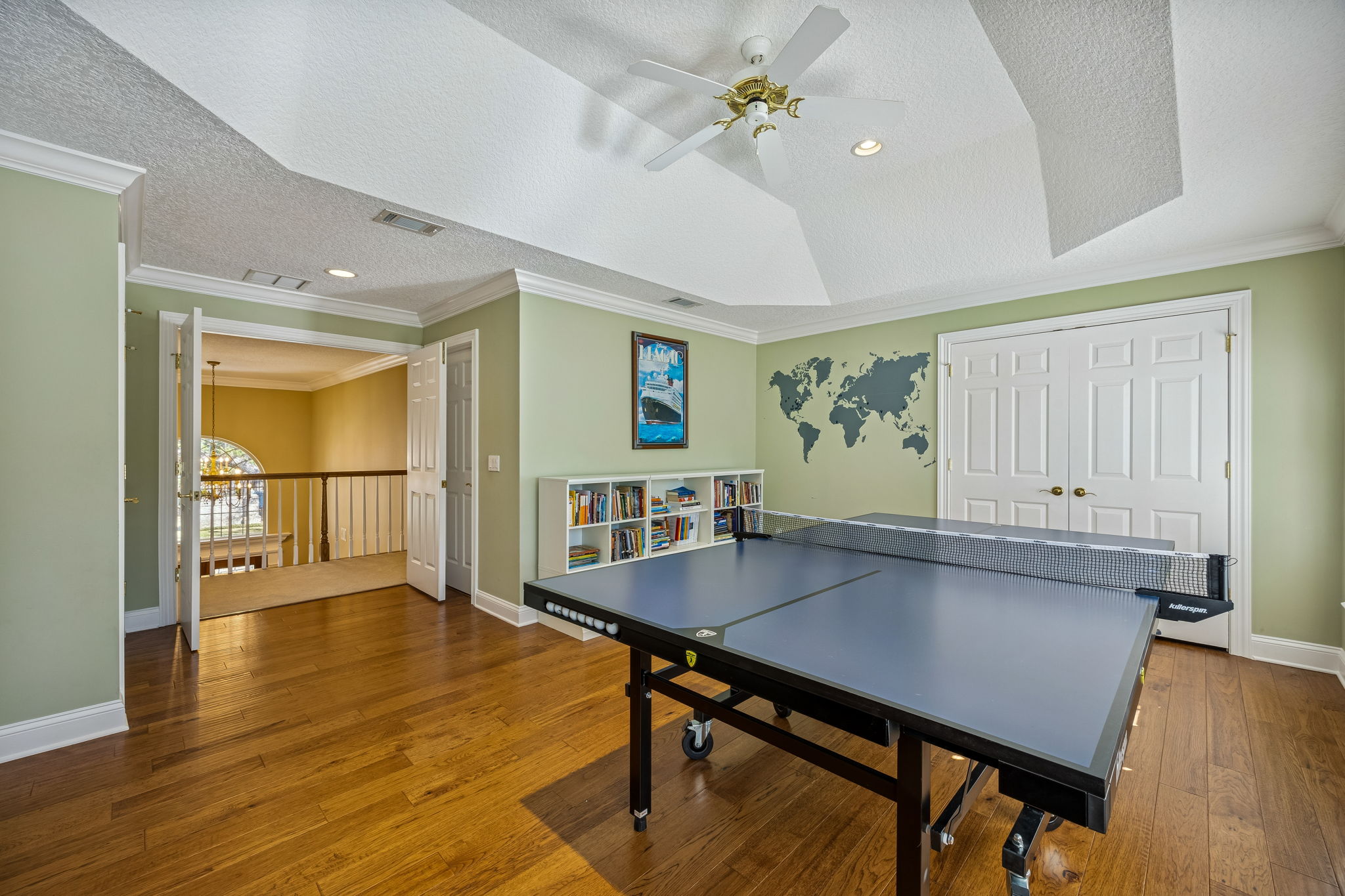 Game Room / Bedroom 5