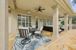 Alfresco Dining