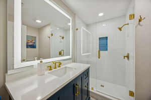 Bathroom 4  (2nd Fl Hall Bath)