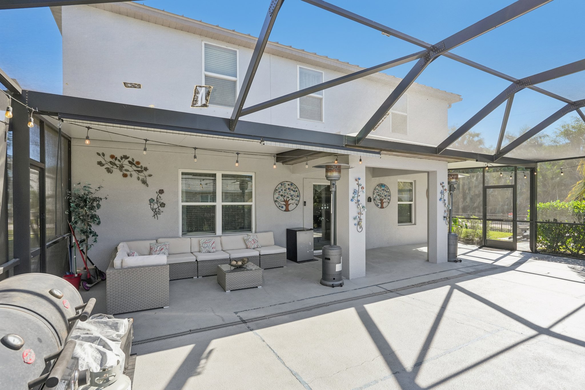 Saville Ave-S2211-037.jpg