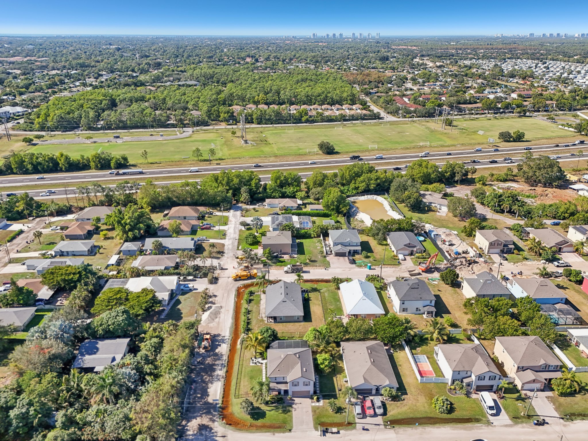 Saville Ave-S2211-045.jpg