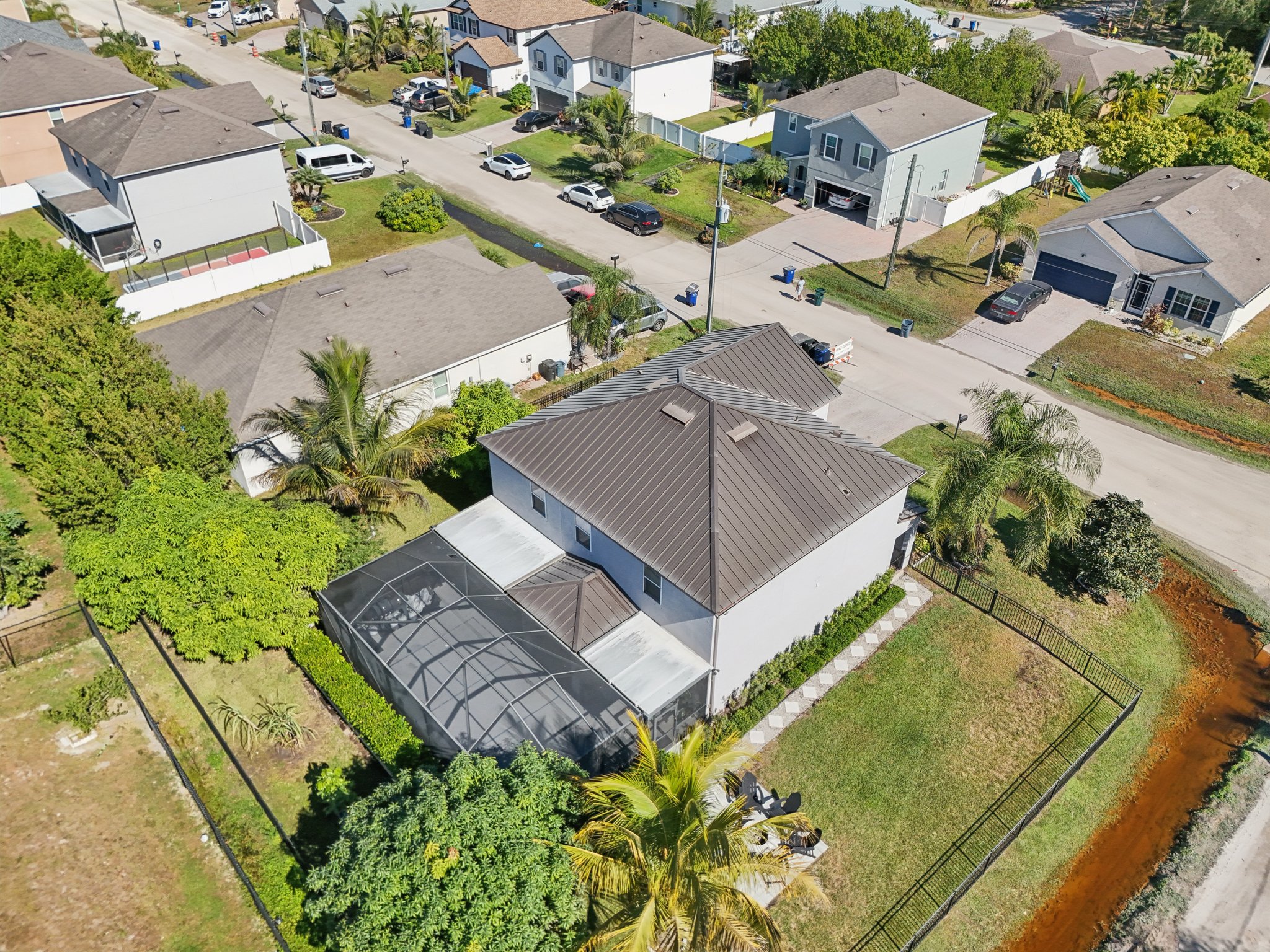 Saville Ave-S2211-053.jpg