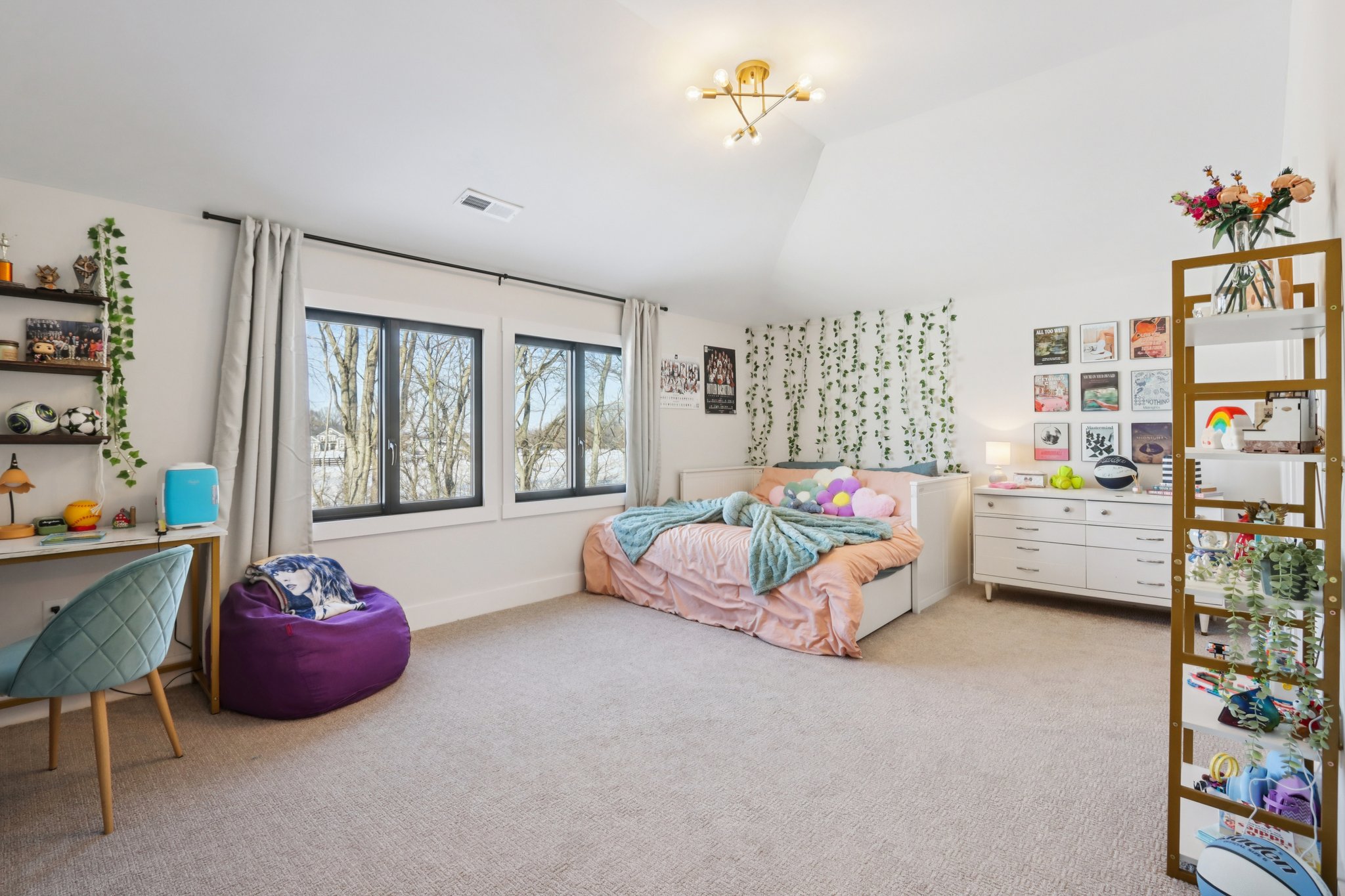 Crooked Creek Ave-S1712-043.jpg