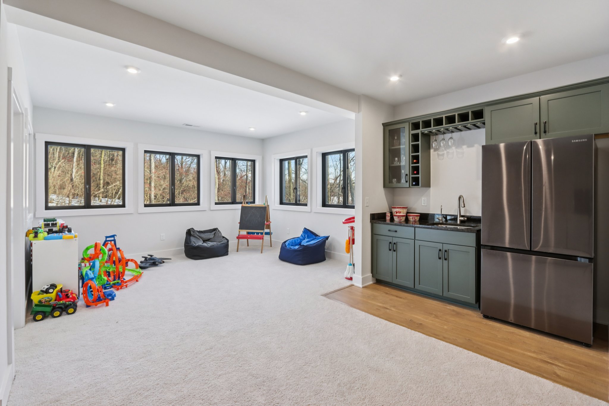 Crooked Creek Ave-S1712-050.jpg