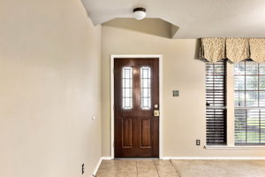 268 Donalan Dr, Converse, TX 78109, USA Photo 3