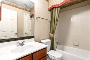 268 Donalan Dr, Converse, TX 78109, USA Photo 23