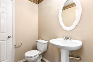 268 Donalan Dr, Converse, TX 78109, USA Photo 13