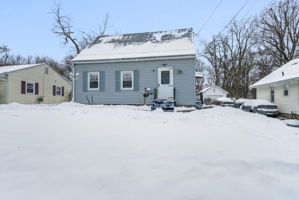  Photo 0