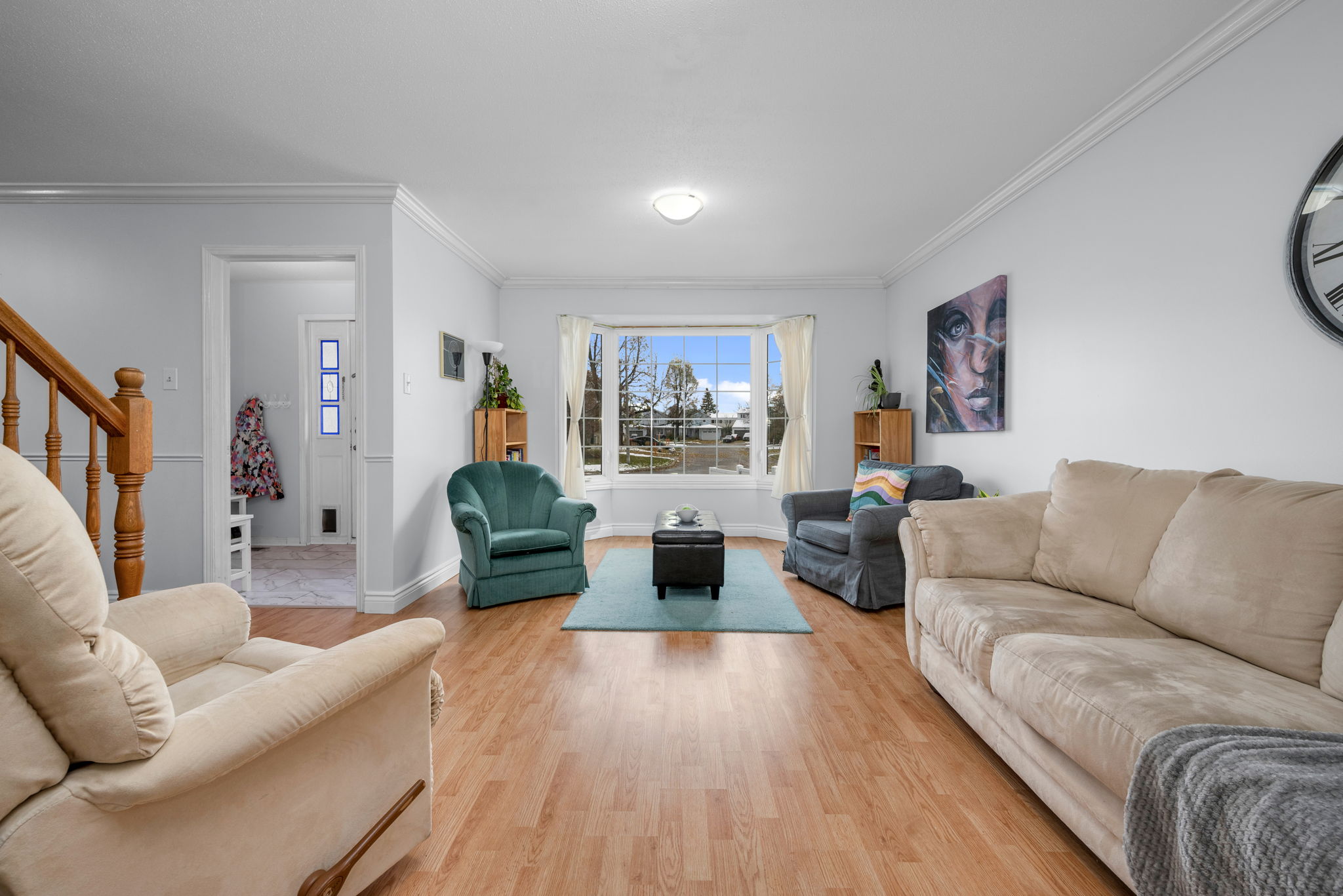 Spacious living room with bay window