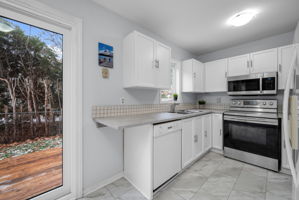 New built-in microwave oven/hood fan.