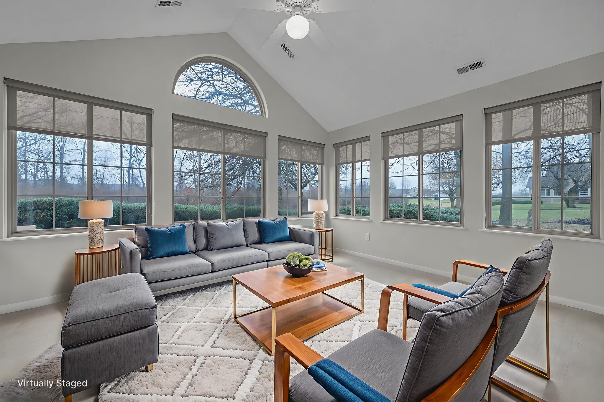 _DSC3877 virtually staged.jpeg