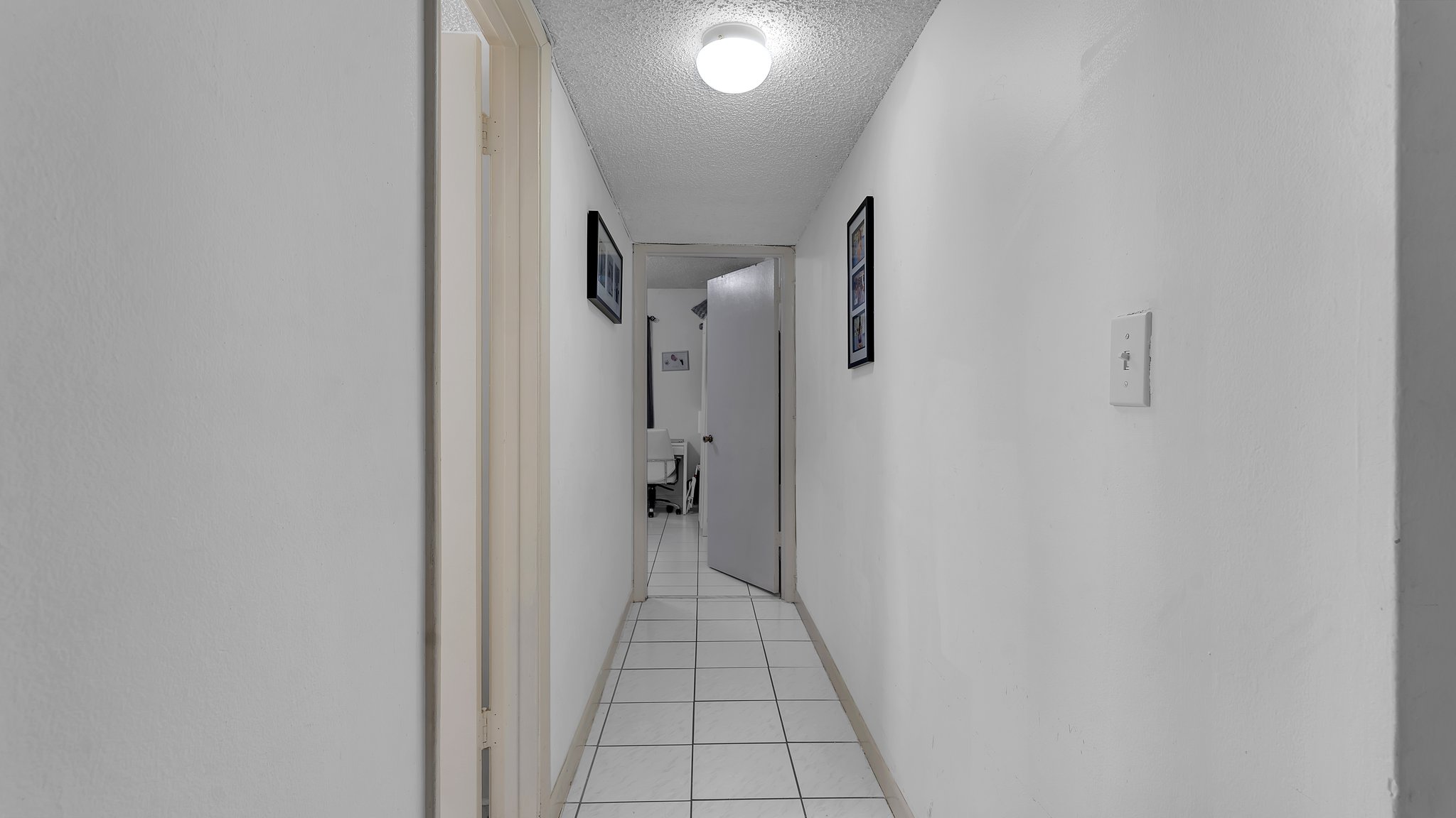 2680 W 76th St Unit 104, Hialeah, FL 33016, US Photo 17