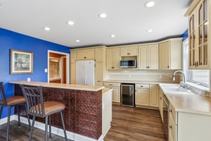 Burton Rd-S3006-023.jpg