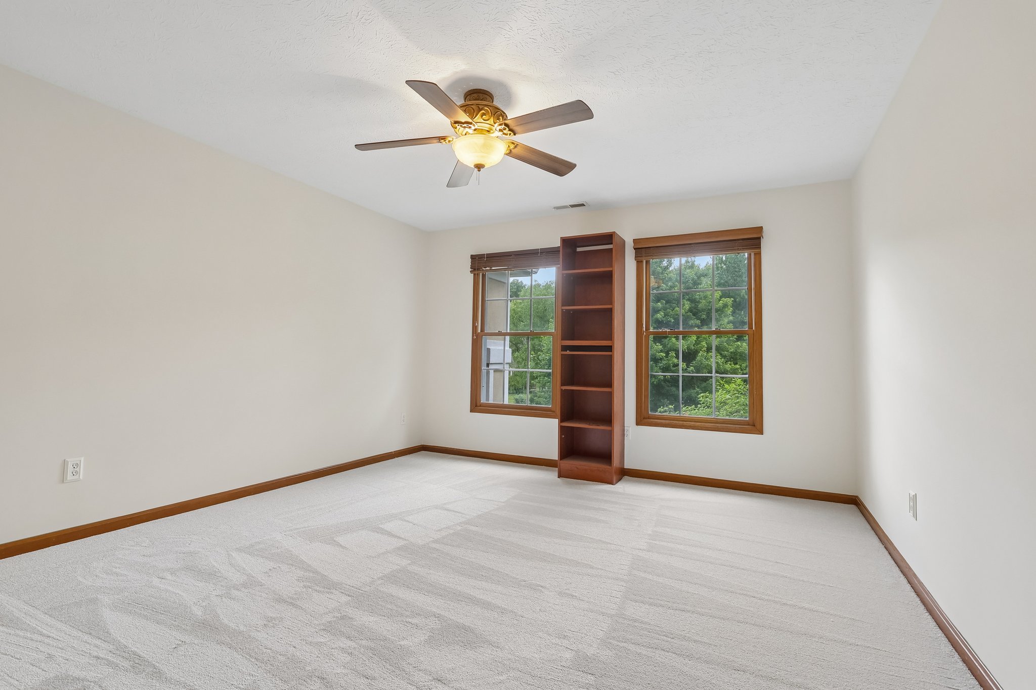 Primrose Ln-S2306-063.jpg