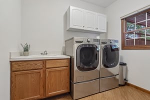 Primrose Ln-S2306-043.jpg