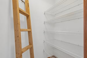 Primrose Ln-S2306-059.jpg