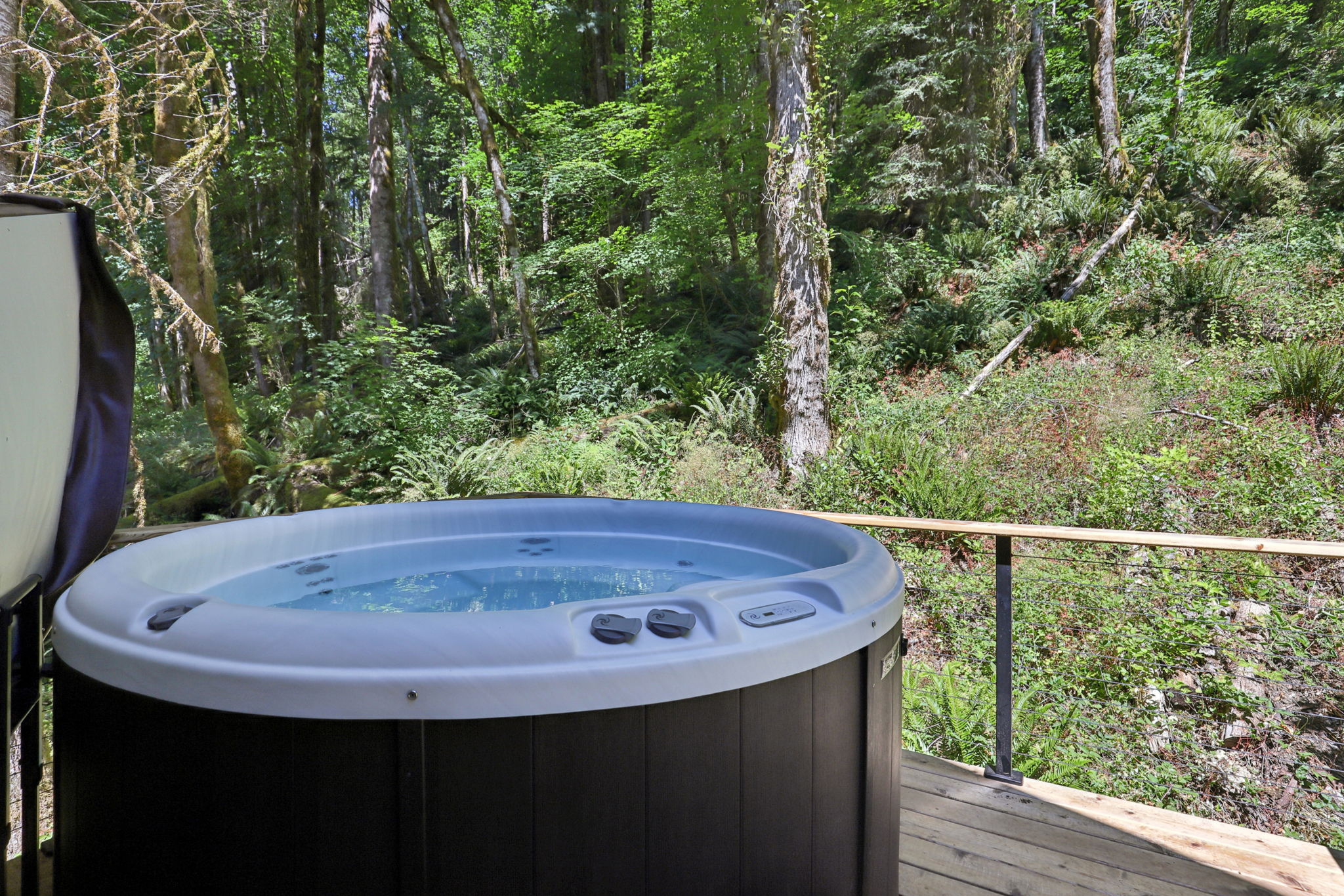 E Henry Creek Rd-S3110-076