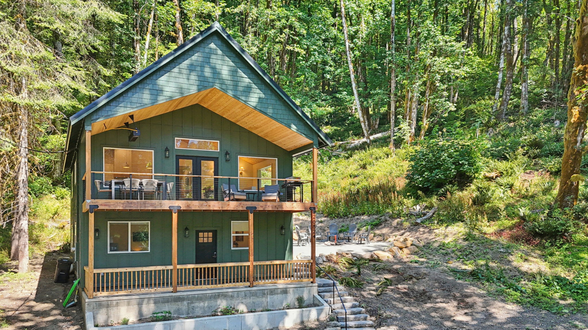 E Henry Creek Rd-S3110-079