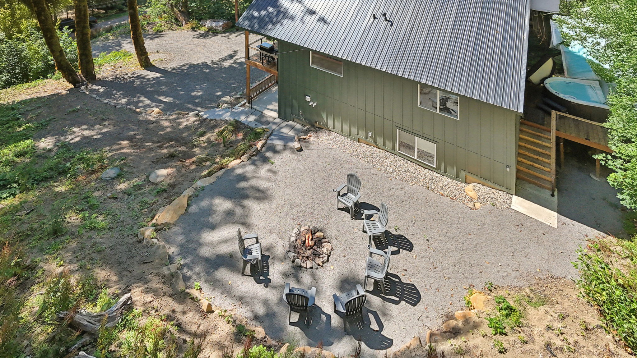 E Henry Creek Rd-S3110-088