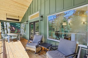 E Henry Creek Rd-S1308-068.jpg