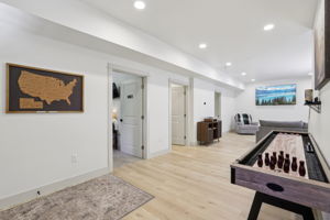 E Henry Creek Rd-S3110-013