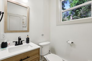 E Henry Creek Rd-S3110-050