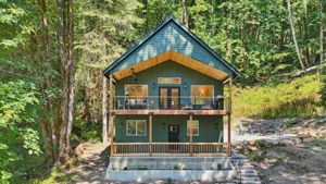 E Henry Creek Rd-S3110-078