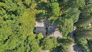 E Henry Creek Rd-S3110-086