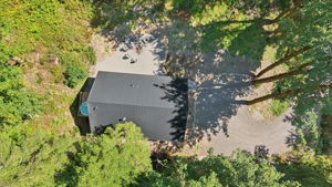 E Henry Creek Rd-S3110-087