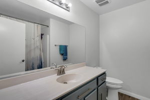  Photo 23