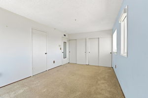  Photo 39