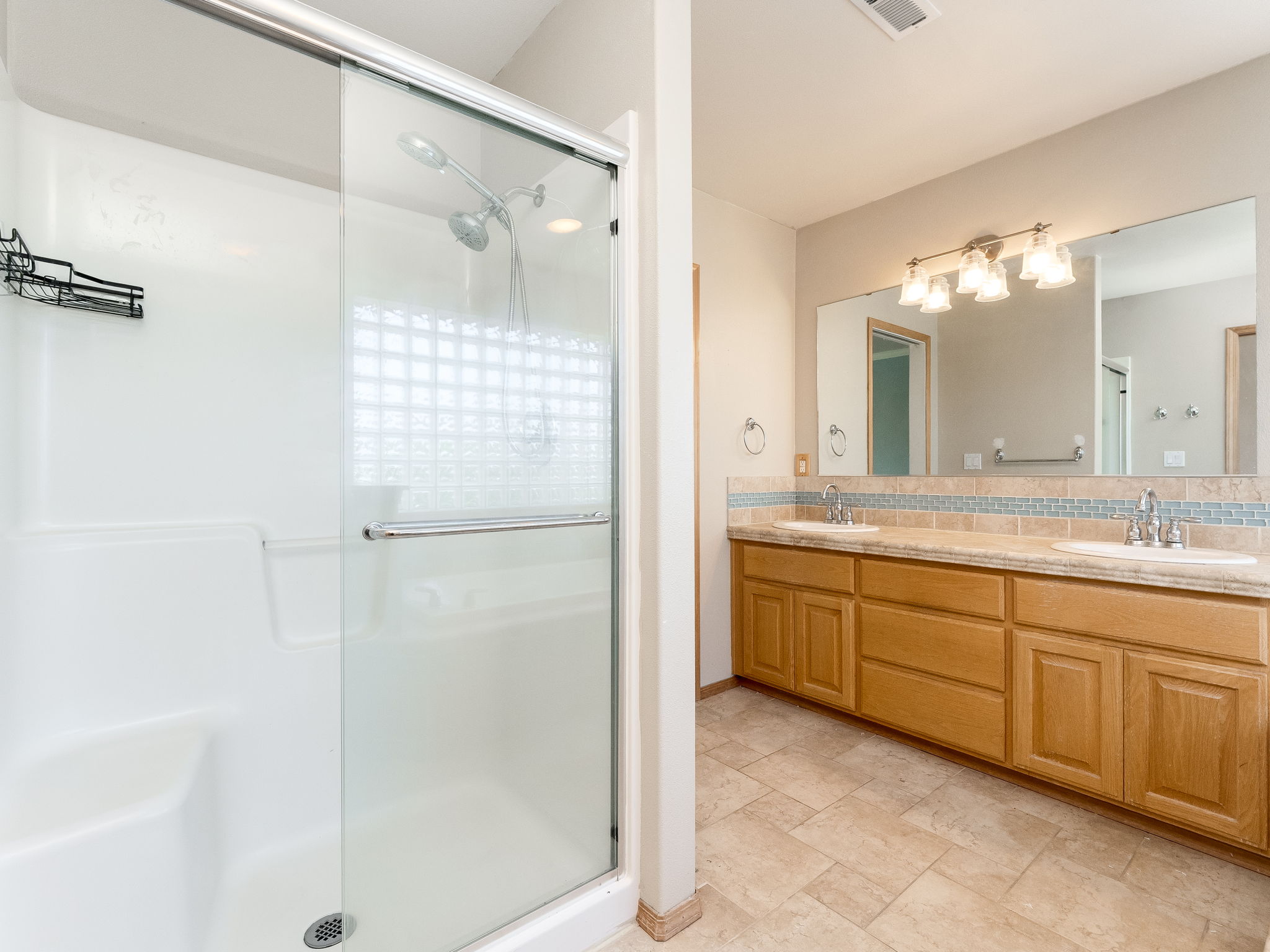  Photo 58