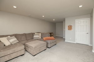 31-Family Room