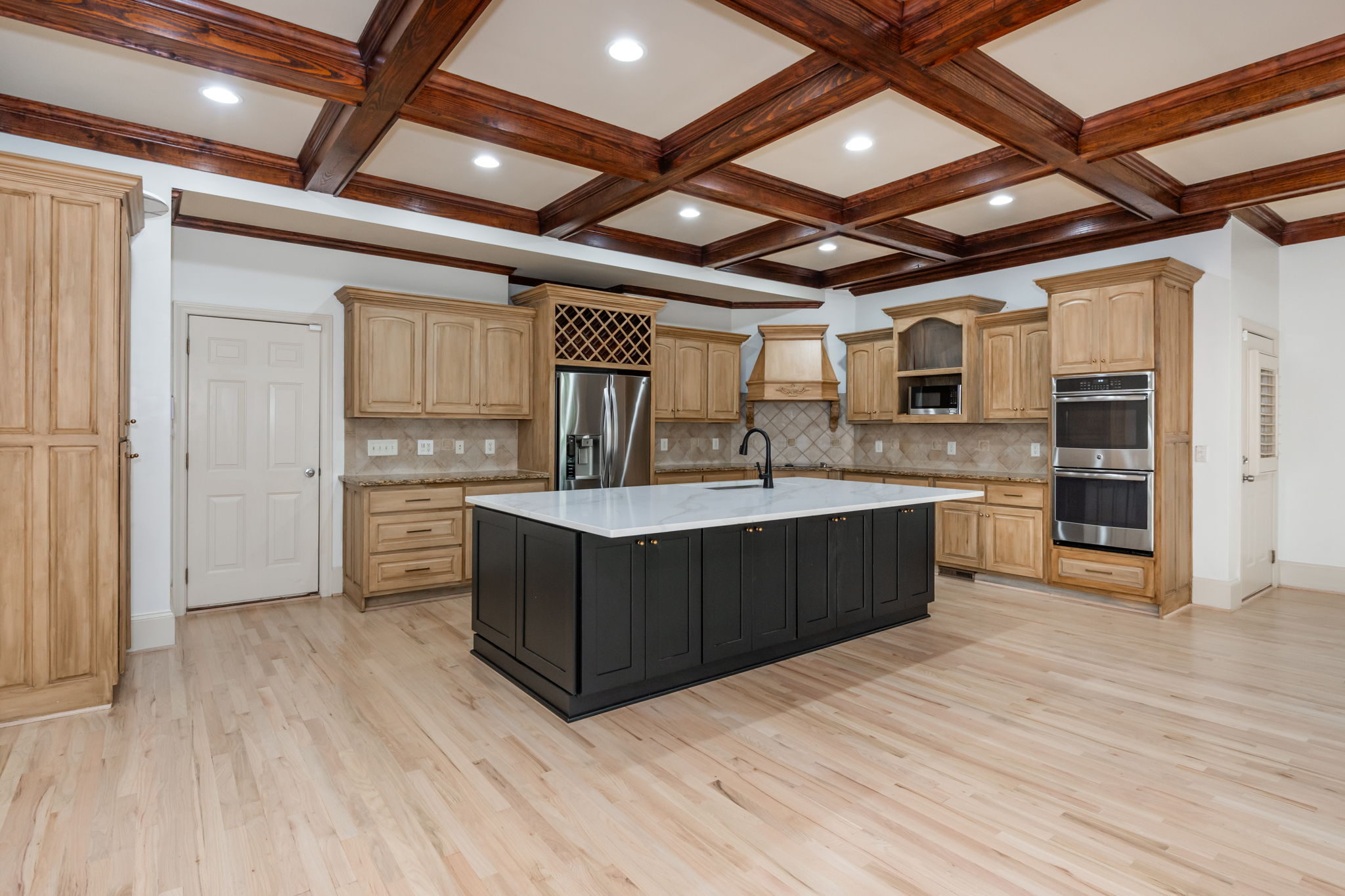 Large Kitchen