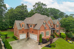 3-Car Garage